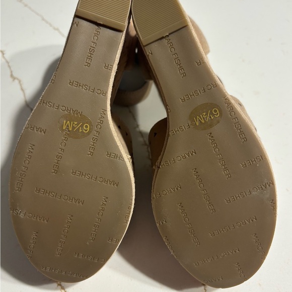Marc Fisher‎ Tan Suede Wedge Sandals size 6.5 brand new - Picture 5 of 5